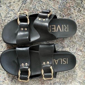 Island River Buckle Sandal